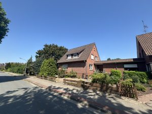 Straßenansicht