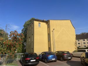 Seite und Hinteransicht