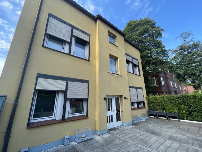 fc29f9c6 1534 4104 88e3 da3386b78a28 Vorderseite